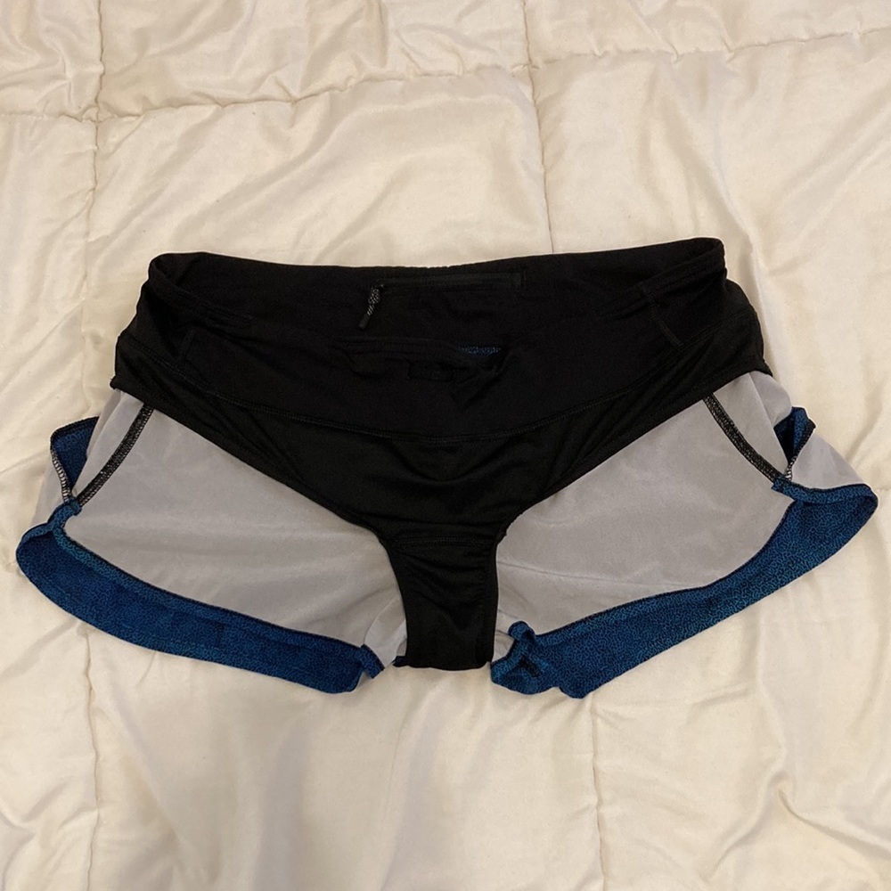 Lululemon Speed Short (4-way Stretch) Super Natural Blue Multi / Black Size 10 - Picture 10 of 12